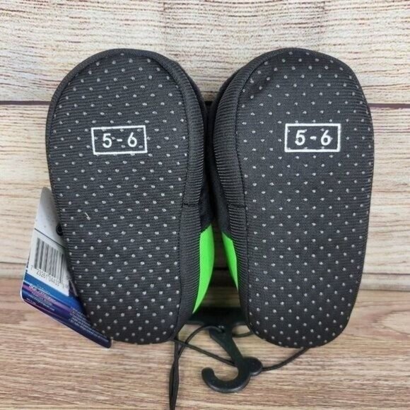 NEW PJ Masks LIGHT UP Slippers Little Kids Toddler Size 5/6 Soft Bottom‎ Shoes - Picture 8 of 8